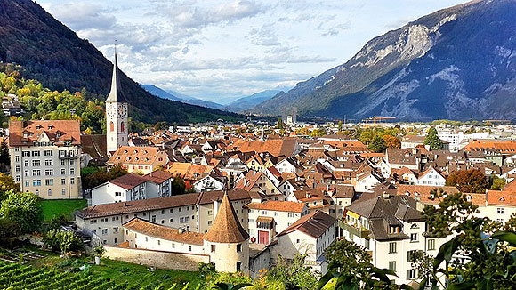 Removals to Switzerland | Living in Chur/Coire
